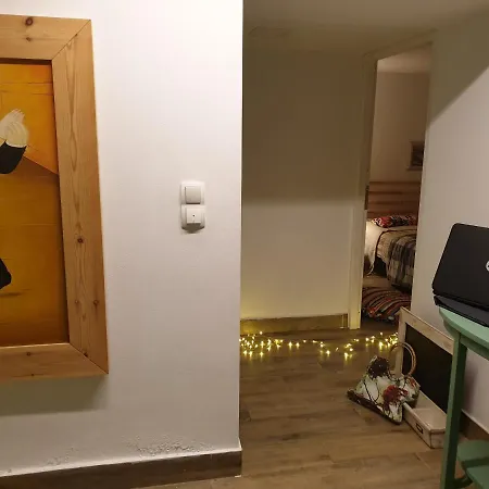 Apartment Arismari *